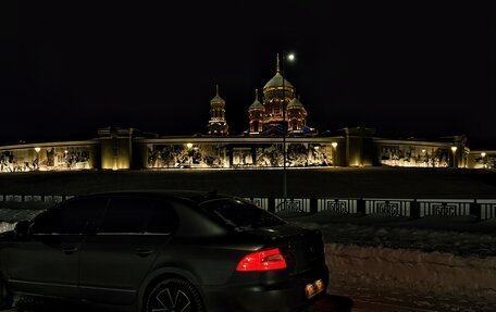 Skoda Superb III рестайлинг, 2010 год, 700 000 рублей, 2 фотография