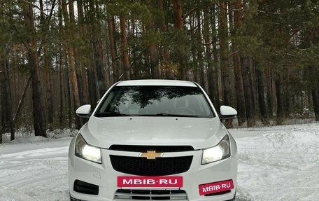 Chevrolet Cruze II, 2012 год, 650 000 рублей, 2 фотография