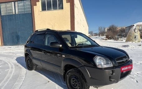 Hyundai Tucson III, 2005 год, 900 000 рублей, 2 фотография