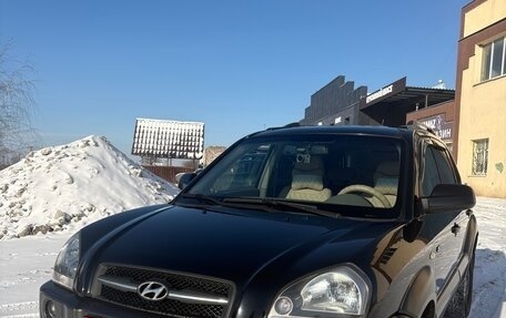 Hyundai Tucson III, 2005 год, 900 000 рублей, 3 фотография