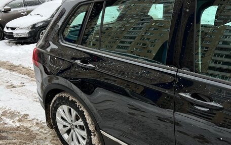 Volkswagen Tiguan II, 2021 год, 2 430 000 рублей, 10 фотография