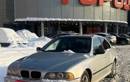 BMW 5 серия, 2001 год, 535 000 рублей, 3 фотография