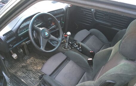 BMW 3 серия, 1985 год, 165 000 рублей, 7 фотография