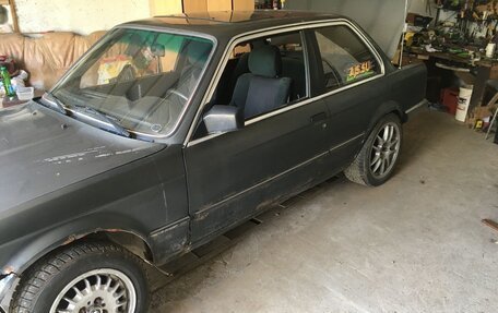 BMW 3 серия, 1985 год, 165 000 рублей, 16 фотография