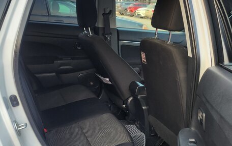 Mitsubishi RVR III рестайлинг, 2014 год, 1 300 000 рублей, 11 фотография