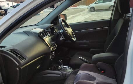 Mitsubishi RVR III рестайлинг, 2014 год, 1 300 000 рублей, 10 фотография