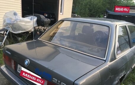 BMW 3 серия, 1985 год, 165 000 рублей, 12 фотография