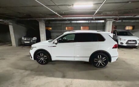 Volkswagen Tiguan II, 2021 год, 4 200 000 рублей, 27 фотография