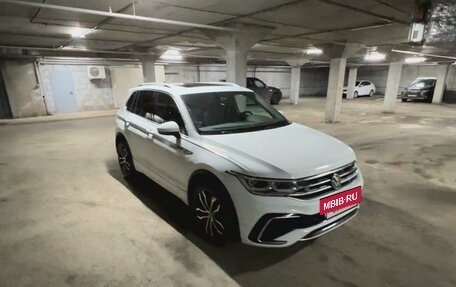 Volkswagen Tiguan II, 2021 год, 4 200 000 рублей, 22 фотография
