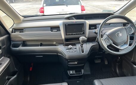 Honda Freed II, 2020 год, 1 950 000 рублей, 12 фотография