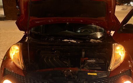 Nissan Juke II, 2013 год, 900 000 рублей, 15 фотография