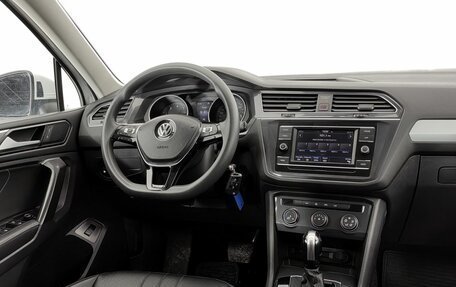 Volkswagen Tiguan II, 2021 год, 2 250 000 рублей, 9 фотография