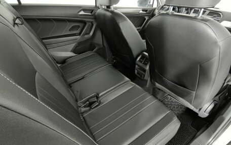 Volkswagen Tiguan II, 2021 год, 2 250 000 рублей, 35 фотография