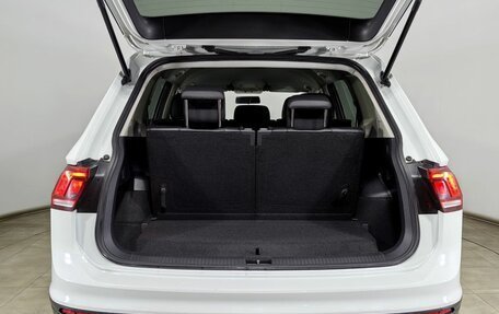 Volkswagen Tiguan II, 2021 год, 2 250 000 рублей, 40 фотография