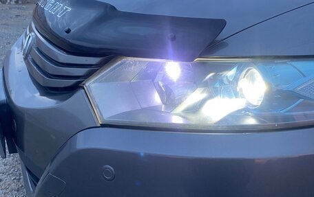 Honda Insight II рестайлинг, 2009 год, 750 000 рублей, 12 фотография