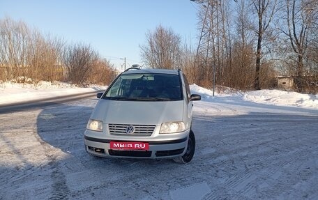 Volkswagen Sharan I рестайлинг, 2002 год, 315 000 рублей, 1 фотография