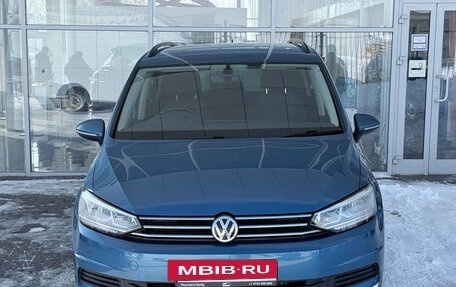 Volkswagen Touran III, 2015 год, 1 549 000 рублей, 3 фотография