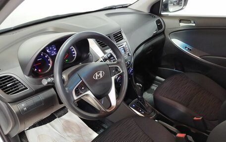 Hyundai Solaris II рестайлинг, 2015 год, 1 350 000 рублей, 18 фотография