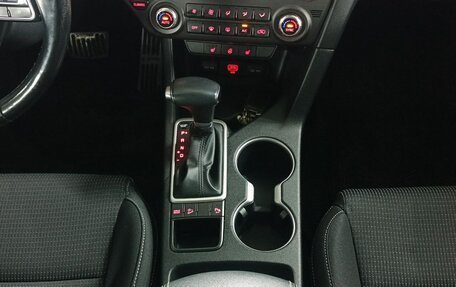 KIA Sportage IV рестайлинг, 2020 год, 2 299 000 рублей, 17 фотография