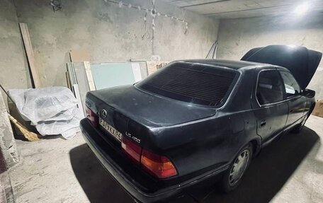 Lexus LS III, 1996 год, 550 000 рублей, 3 фотография