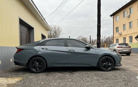 Hyundai Elantra, 2021 год, 2 600 000 рублей, 11 фотография