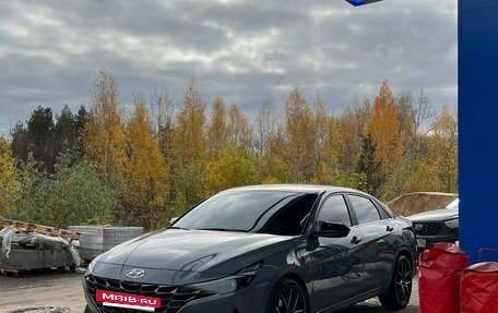 Hyundai Elantra, 2021 год, 2 600 000 рублей, 4 фотография