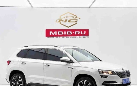 Skoda Karoq I, 2023 год, 2 365 000 рублей, 3 фотография