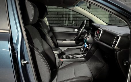 KIA Sportage IV рестайлинг, 2019 год, 2 600 000 рублей, 11 фотография