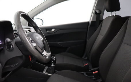 Hyundai Solaris II рестайлинг, 2019 год, 559 000 рублей, 8 фотография