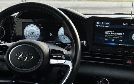 Hyundai Elantra, 2021 год, 2 150 000 рублей, 10 фотография