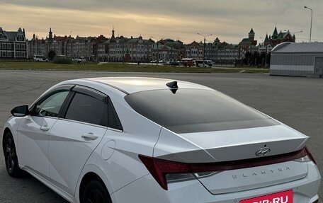 Hyundai Elantra, 2021 год, 2 150 000 рублей, 6 фотография