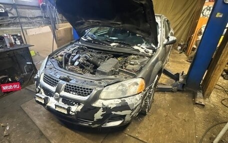 Dodge Stratus II, 2004 год, 400 000 рублей, 2 фотография