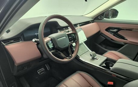 Land Rover Range Rover Evoque II, 2025 год, 6 780 000 рублей, 15 фотография