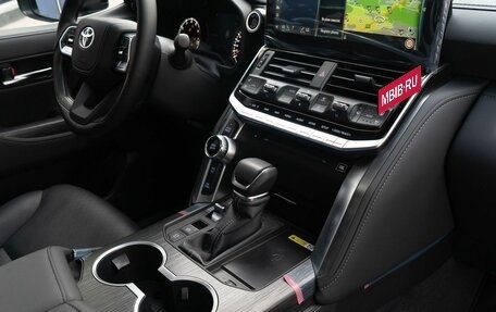 Toyota Land Cruiser, 2025 год, 16 200 000 рублей, 17 фотография