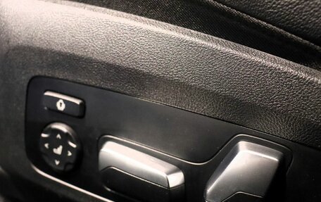 BMW 3 серия, 2020 год, 4 890 000 рублей, 15 фотография