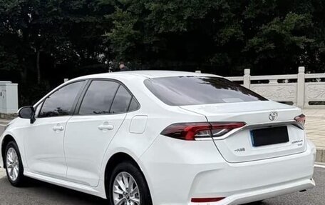 Toyota Corolla, 2022 год, 1 690 000 рублей, 4 фотография