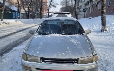 Toyota Carina, 1993 год, 250 000 рублей, 3 фотография