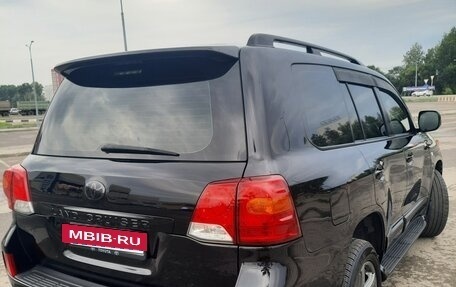 Toyota Land Cruiser 200, 2010 год, 3 200 000 рублей, 2 фотография