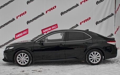 Toyota Camry, 2018 год, 2 750 000 рублей, 9 фотография