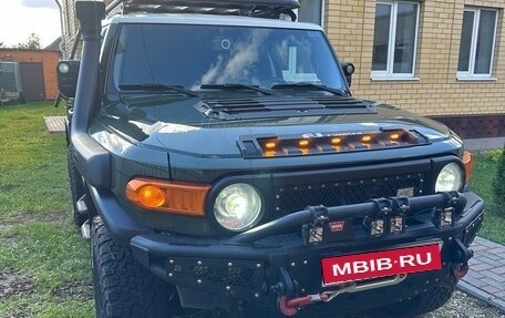 Toyota FJ Cruiser, 2011 год, 4 000 000 рублей, 1 фотография