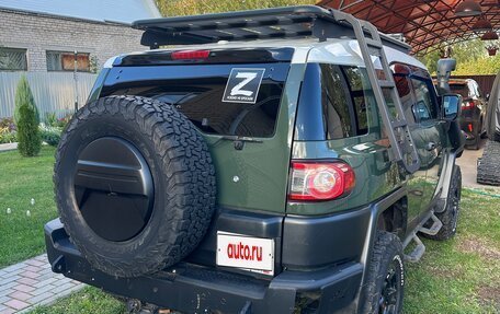 Toyota FJ Cruiser, 2011 год, 4 000 000 рублей, 5 фотография