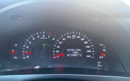 Toyota Camry, 2011 год, 951 000 рублей, 8 фотография