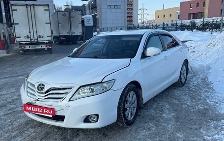 Toyota Camry, 2011 год, 951 000 рублей, 3 фотография