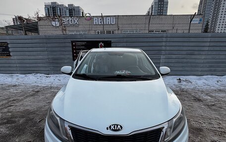 KIA Rio III рестайлинг, 2013 год, 770 000 рублей, 1 фотография