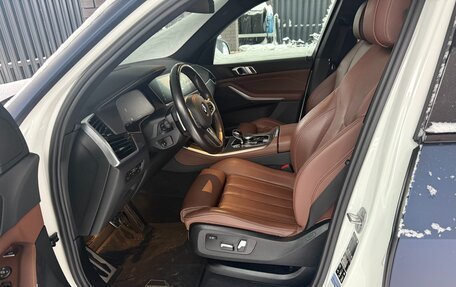 BMW X5, 2021 год, 9 000 000 рублей, 10 фотография