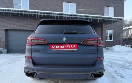 BMW X5, 2021 год, 9 000 000 рублей, 6 фотография