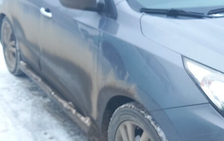 Hyundai ix35 I рестайлинг, 2011 год, 950 000 рублей, 4 фотография