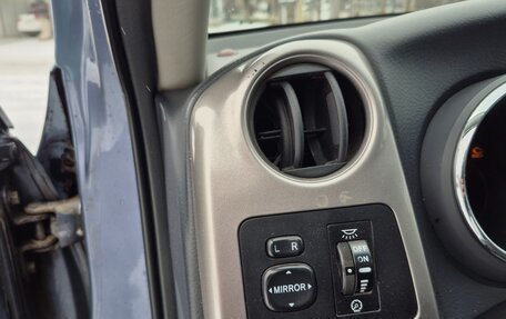 Toyota Matrix, 2004 год, 465 000 рублей, 9 фотография