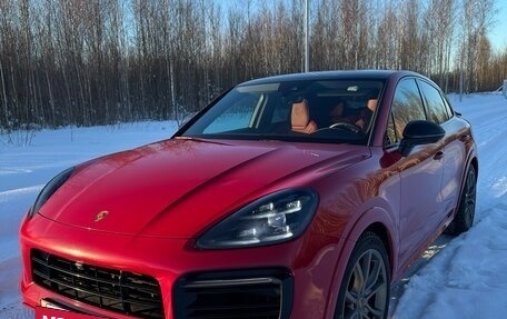 Porsche Cayenne III, 2022 год, 12 800 000 рублей, 2 фотография