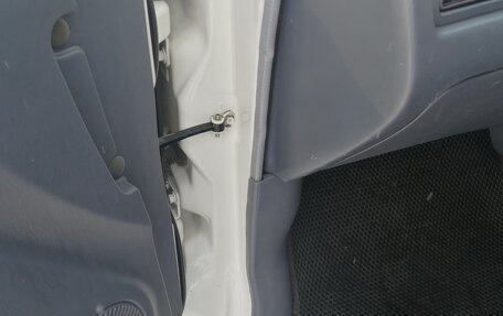 Toyota Lite Ace IV, 2005 год, 750 000 рублей, 25 фотография